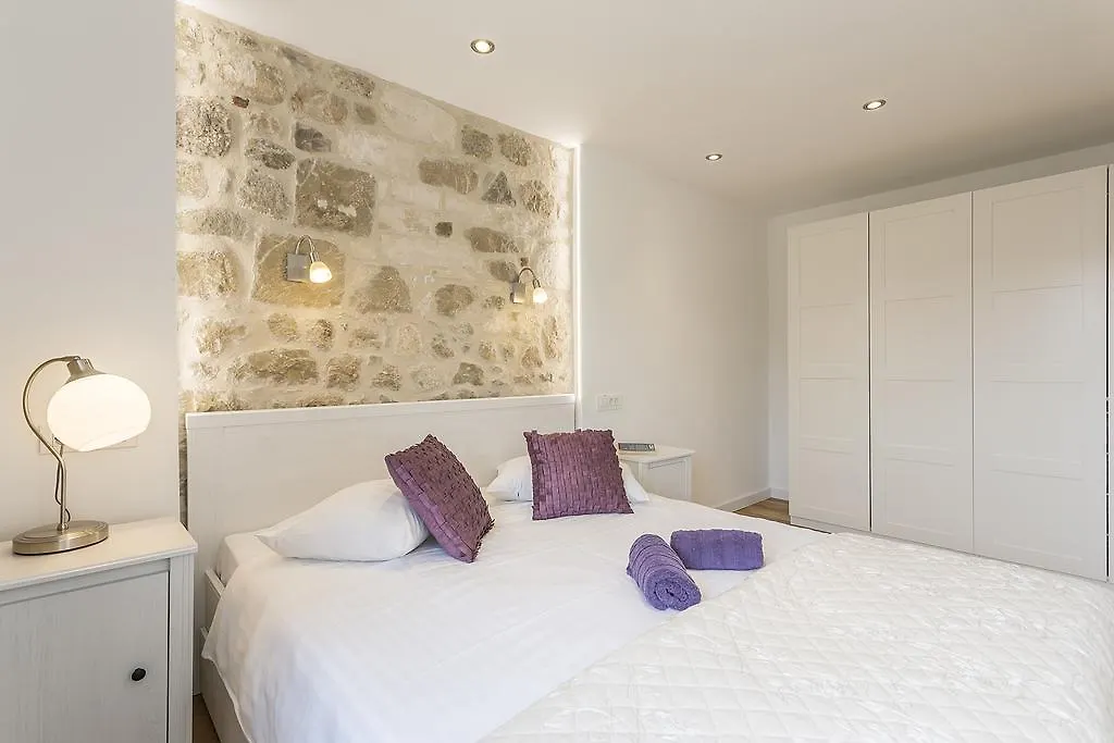 Apartment Lara Split